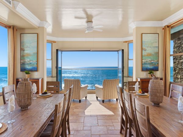 Twelve Bedroom Luxury Vacation Home Away from Home