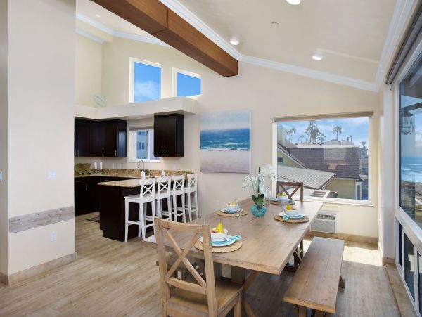 San Diego Beach Communities North Condo 995678