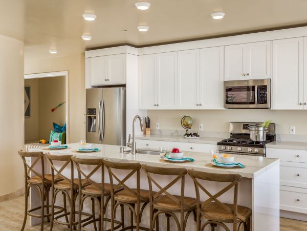 San Diego Beach Communities North Condo 995679