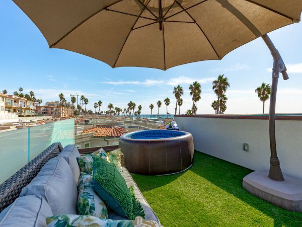 San Diego Beach Communities North Condo 995679