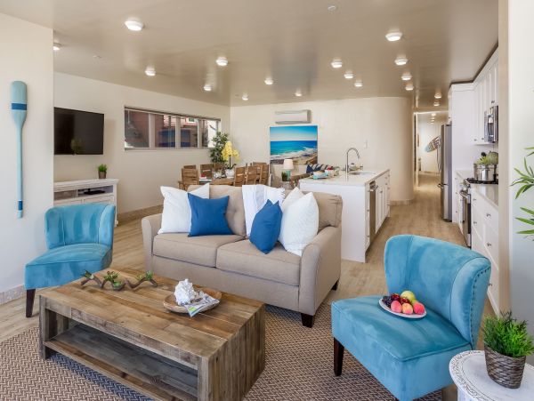 San Diego Beach Communities North Condo 995679