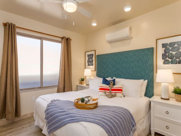 San Diego Beach Communities North Condo 995679