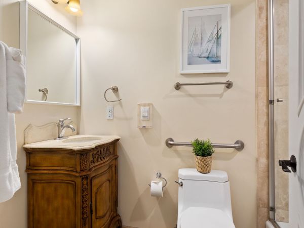 San Diego Beach Communities North Condo 995680