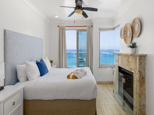 Oceanside Vacation Home Ten Bedroom Steps to Beach