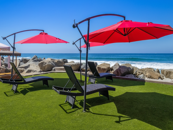 Oceanside Vacation Home Ten Bedroom Steps to Beach