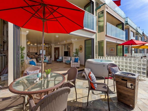 San Diego Beach Communities North Condo 995684