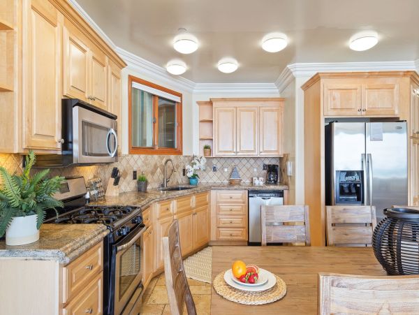 San Diego Beach Communities North Condo 995684