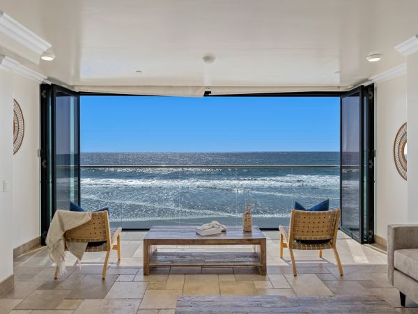 Oceanfront Beach Home Oceanside California. Pacific Beauty!