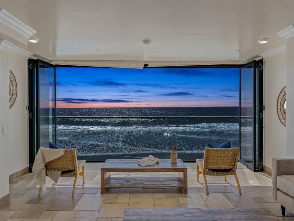 Oceanfront Beach Home Oceanside California. Pacific Beauty!