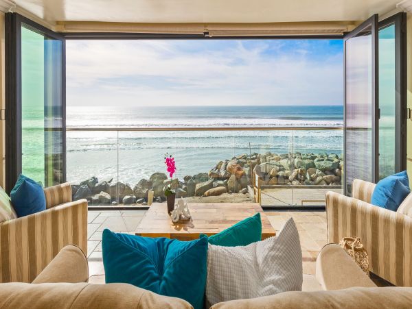 San Diego Luxury Duplex 11 Bedrooms Sleeps 26 Guests