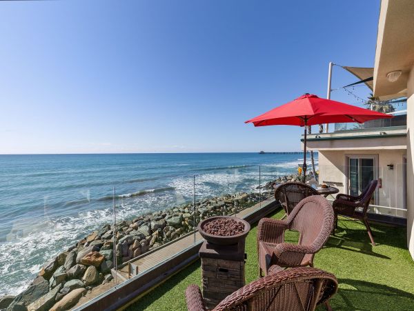 San Diego Luxury Duplex 11 Bedrooms Sleeps 26 Guests