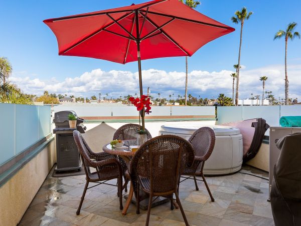 San Diego Luxury Duplex 11 Bedrooms Sleeps 26 Guests