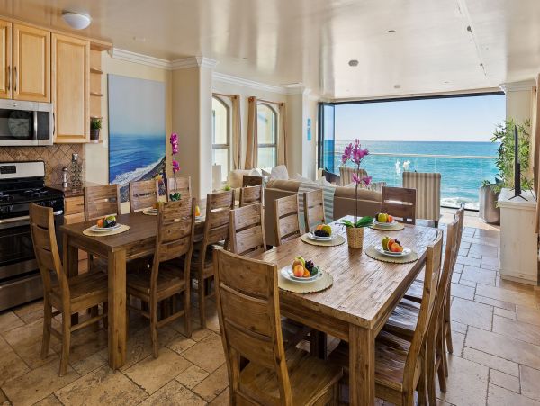 San Diego Luxury Duplex 11 Bedrooms Sleeps 26 Guests