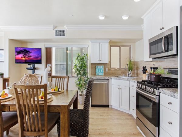 San Diego Beach Communities North Condo 995688