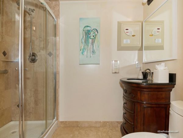San Diego Oceanside 8 Bedroom Oceanfront Residence 18 Guests