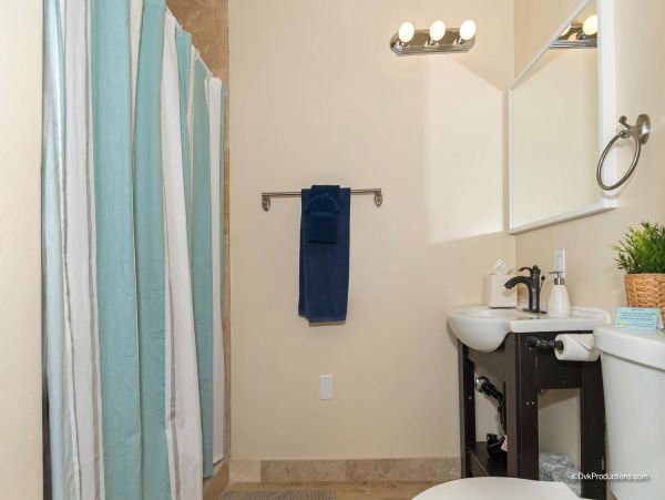 San Diego Oceanside 8 Bedroom Oceanfront Residence 18 Guests