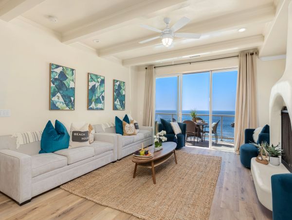 Oceanfront Vacation Home In Oceanside 6 Bedrooms Ocean View