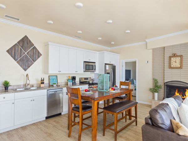 San Diego Beach Communities North Condo 995693