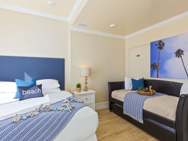 San Diego Beach Communities North Condo 995693