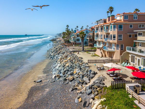 San Diego Beach Communities North Condo 995693