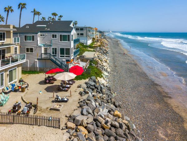 San Diego Beach Communities North Condo 995693