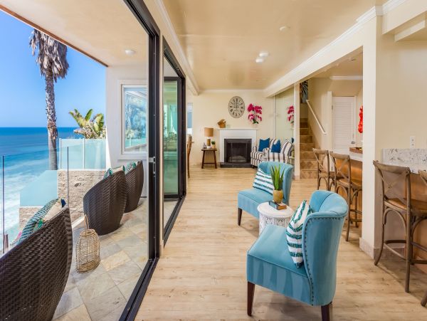San Diego Beach Communities North Condo 995698