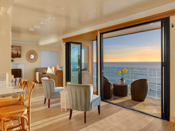 San Diego Beach Communities North Condo 995698