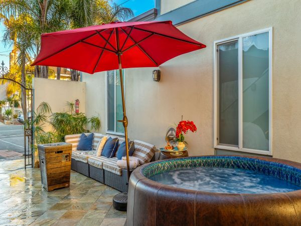 San Diego Beach Communities North Condo 995698
