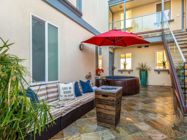 San Diego Beach Communities North Condo 995698