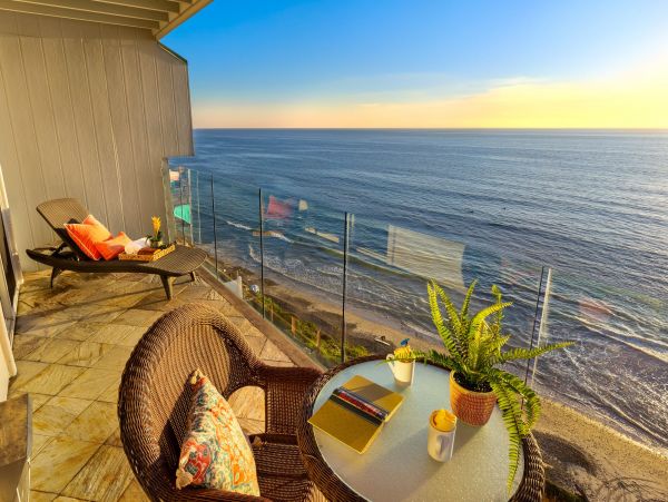 San Diego Beach Communities North Condo 995698