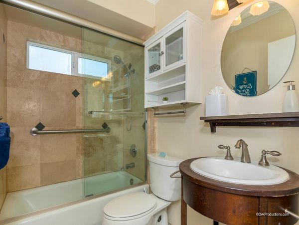 San Diego Beach Communities North Condo 995698