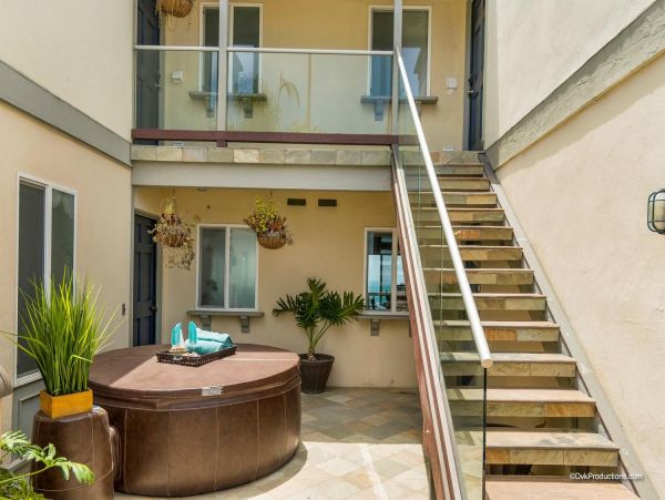 San Diego Beach Communities North Condo 995698