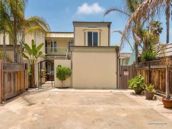 San Diego Beach Communities North Condo 995698