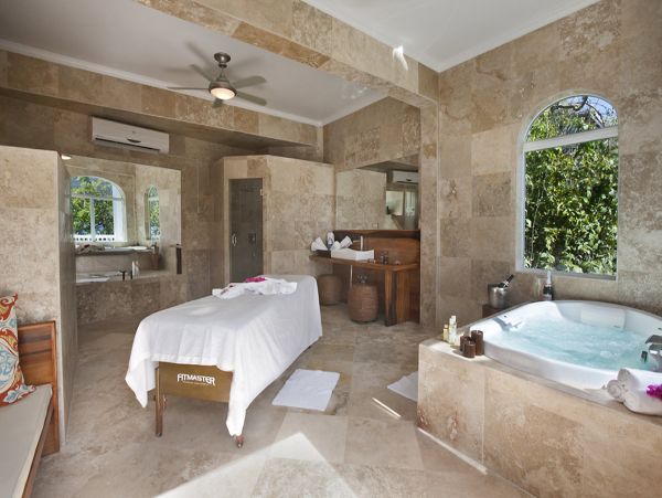 St. Thomas Three Bedroom Beachfront Rental Guest Cottage