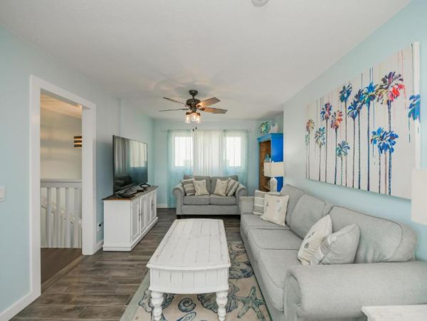 Bradenton Beach Vacation Home With Pool Steps From Beach