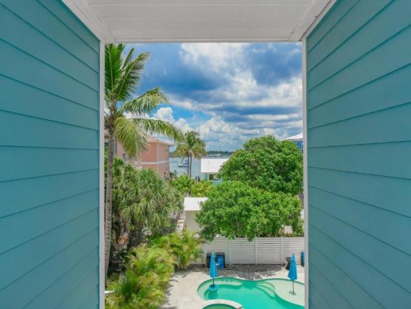 Bradenton Beach Vacation Home With Pool Steps From Beach