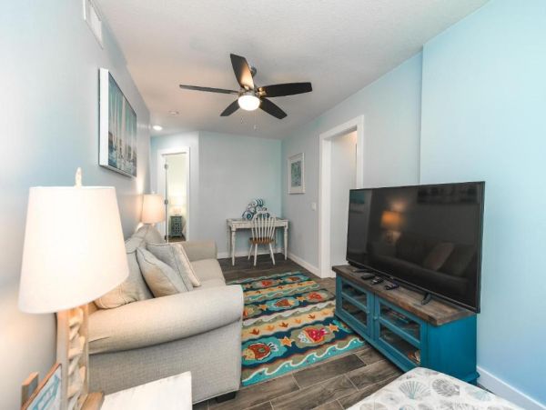 Bradenton Beach Vacation Home With Pool Steps From Beach