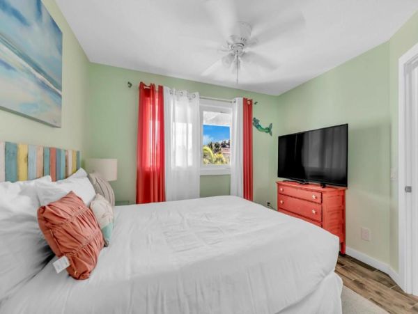 Bradenton Beach Vacation Home With Pool Steps From Beach