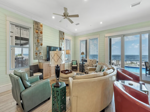 Gorgeous House with 10 Bedrooms in Orange Beach