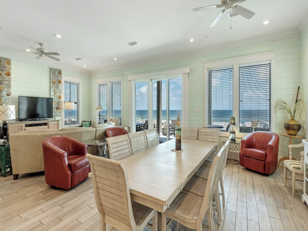 Gorgeous House with 10 Bedrooms in Orange Beach