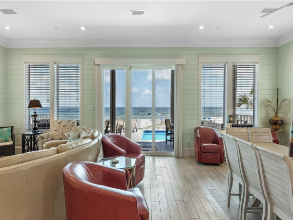 Gorgeous House with 10 Bedrooms in Orange Beach