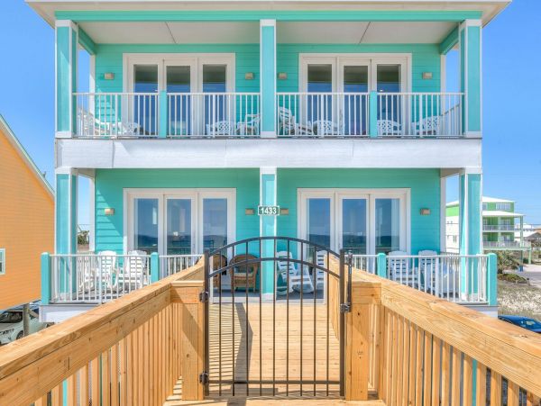 Beachfront Heaven 6 Bedroom Vacation Home In Gulf Shores