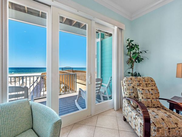 Beachfront Heaven 6 Bedroom Vacation Home In Gulf Shores