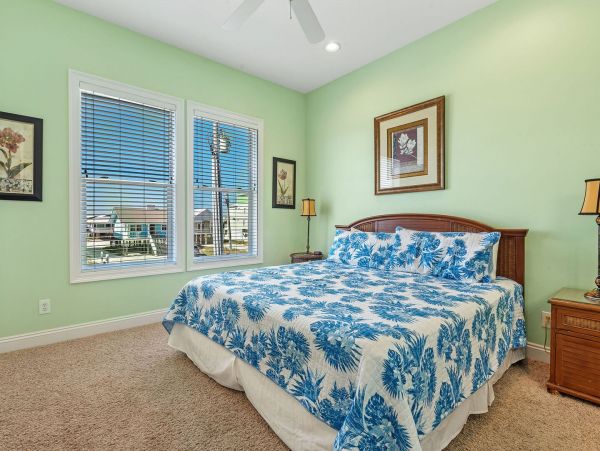 Beachfront Heaven 6 Bedroom Vacation Home In Gulf Shores