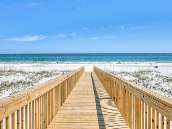 Beachfront Heaven 6 Bedroom Vacation Home In Gulf Shores