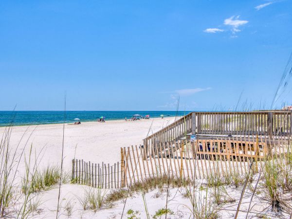 Gorgeous 6 Bedroom Vacation Home Ideal Location 22 Guests