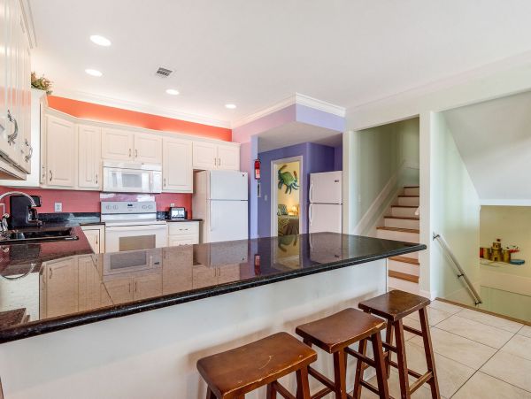 Gorgeous 6 Bedroom Vacation Home Ideal Location 22 Guests