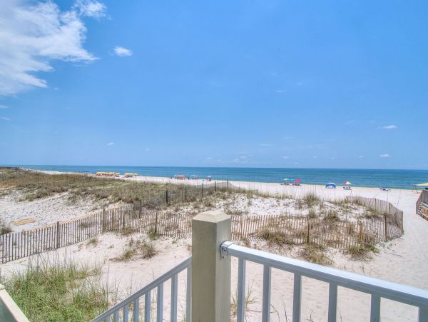 Gorgeous 6 Bedroom Vacation Home Ideal Location 22 Guests