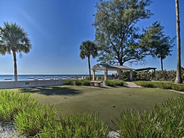 Lovely One Bedroom Longboat Key Condo Direct Beach Access