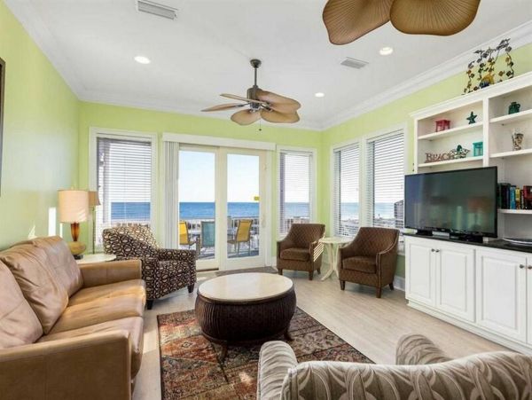 Eight Bedroom Beach Or Rent Both Sides of Duplex